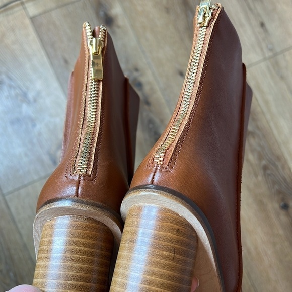 NWOB Martha Davis Chestnut Heel Booties Size 41/10 - Picture 7 of 8